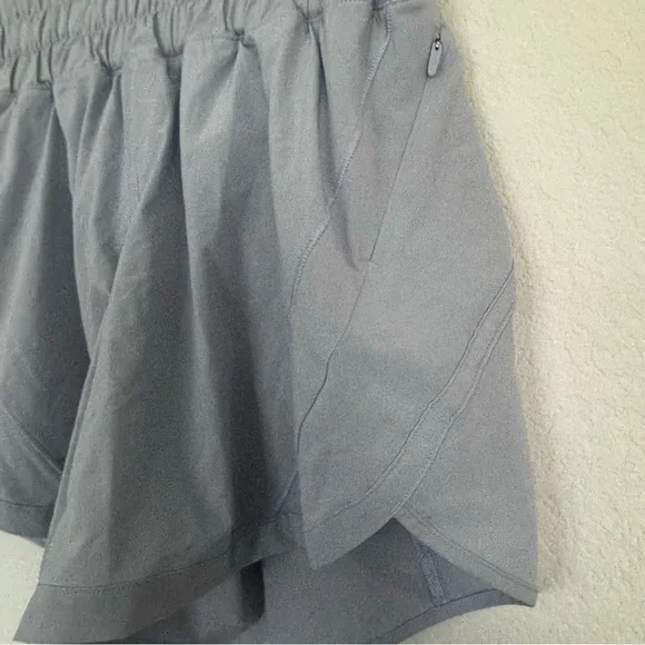 Lululemon Athletica Track That Mid-Rise Lined Short 5" Gravel Dust Blue Size 2 - Picture 4 of 6